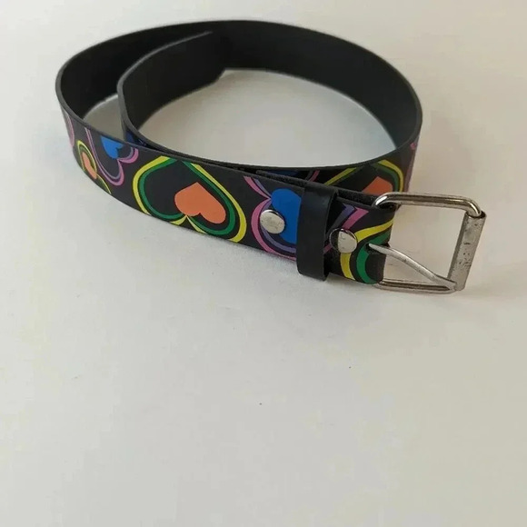 Bonded Leather Neon Heart Belt / Medium - Picture 4 of 5